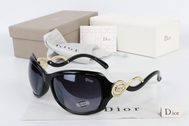 DlOR Boutique Sunglasses 032